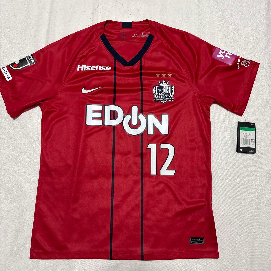 新品タグ付き　サンフレッチェ広島 × 広島カープ コラボ 限定ユニフォーム