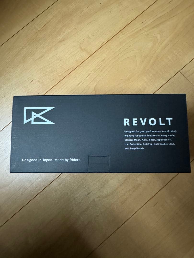 REVOLT SUPER LIGHT FRAME 24-25モデル　美品
