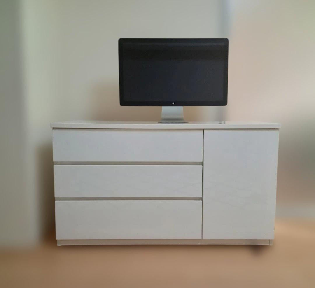 ニトリ　ローチェスト（タンス）幅 120cm x 高さ 68cm 【送料込み】