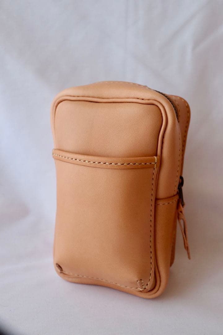 栃木ヌメ革　ベルトポーチ