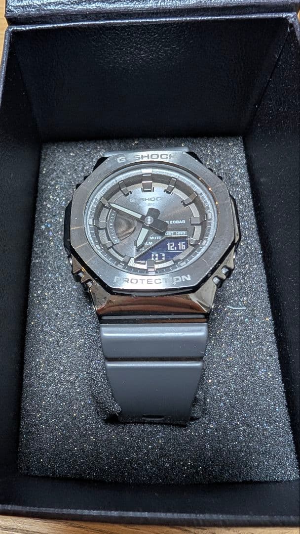 カシオ GM-S2100B-8AJF ダークグレー Gショック