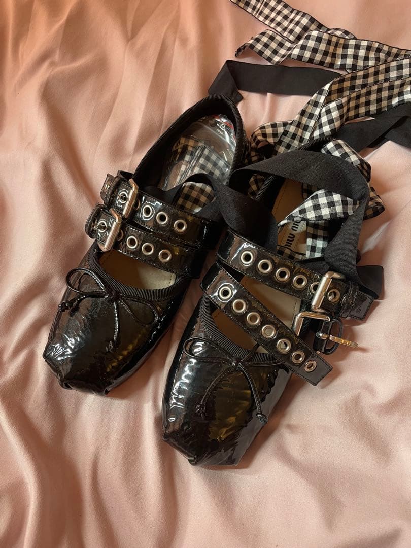 【最終値下げ】 miumiu バレエシューズ 37サイズ (23.5) 美品