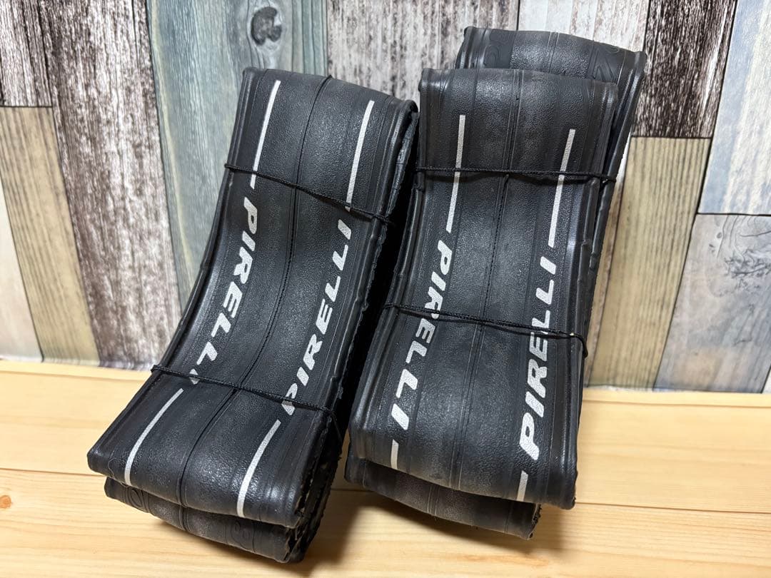 ★【未使用】PIRELLI P ZERO RACE TLR SL 28C