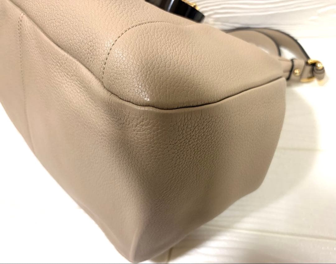 【美品】ロエベ カリエ ホーボー ベージュ　LOEWE