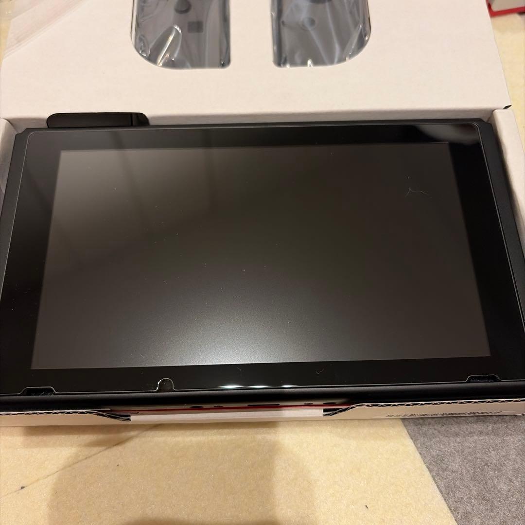 新品同様Nintendo Switch グレー　SDカード64GB すぐ遊べる！