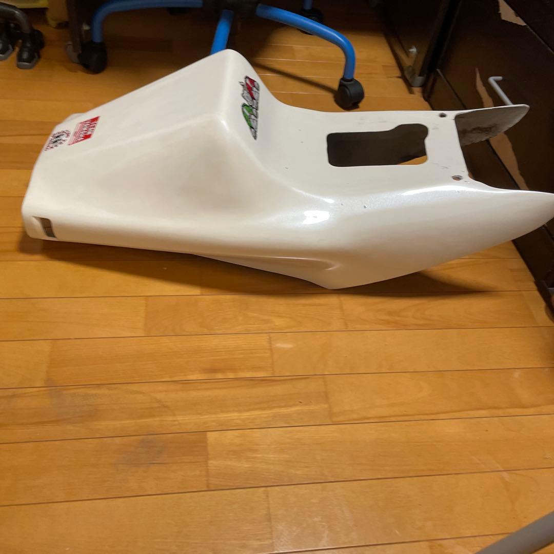 ゆいまーる様 1KT メーカー不明シングルシートカウル