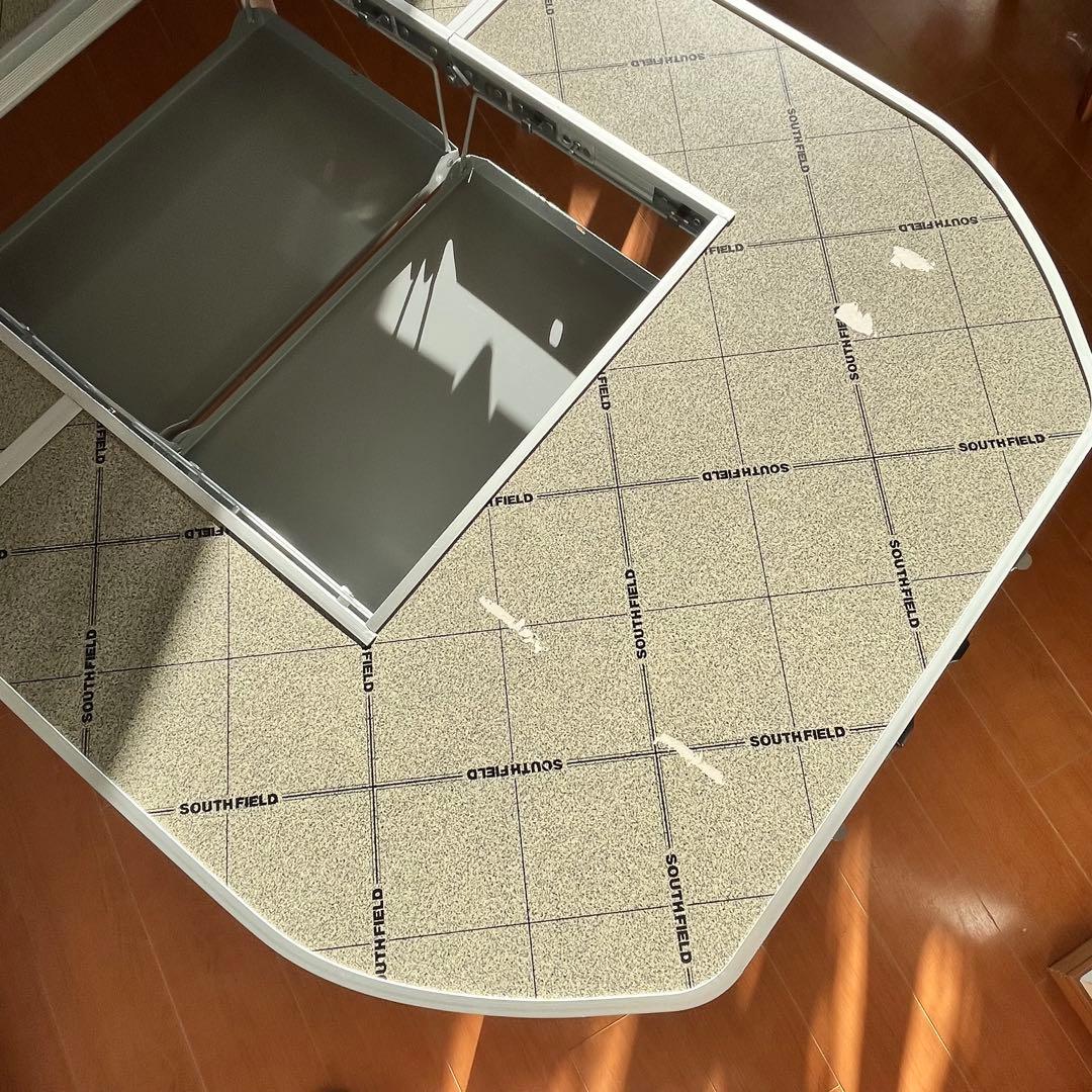 SOUTH FIELD 折りたたみBBQテーブル 125×80cm 焚き火台対応