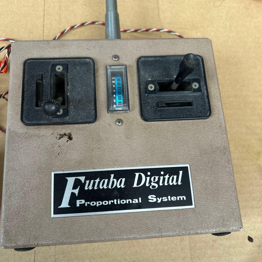 エンジン ラジコンカー