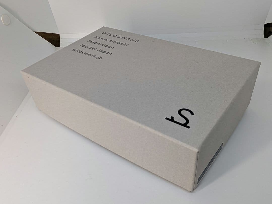 ワイルドスワンズ　FERMOIR