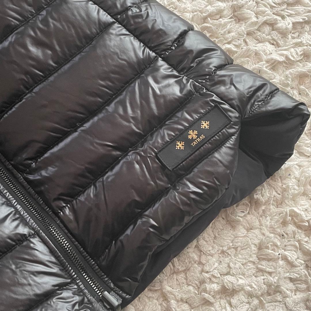 【美品】TATRASリバーシブル ダウンベストタグ付
