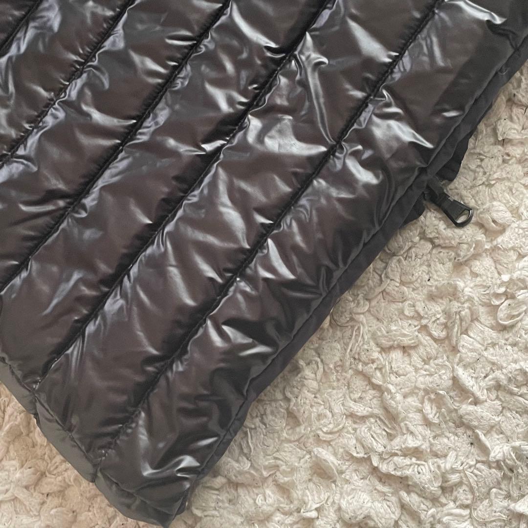 【美品】TATRASリバーシブル ダウンベストタグ付