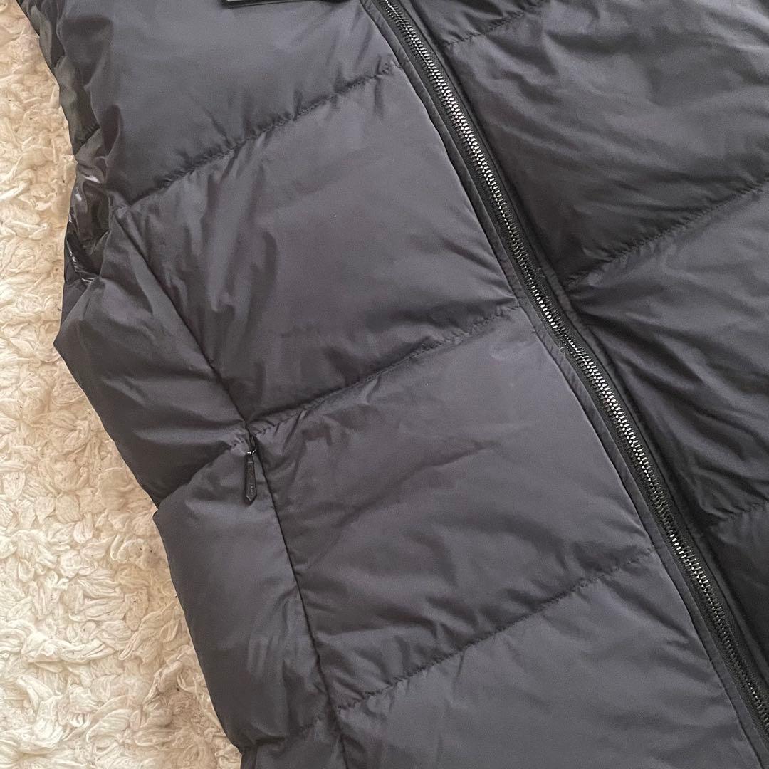 【美品】TATRASリバーシブル ダウンベストタグ付