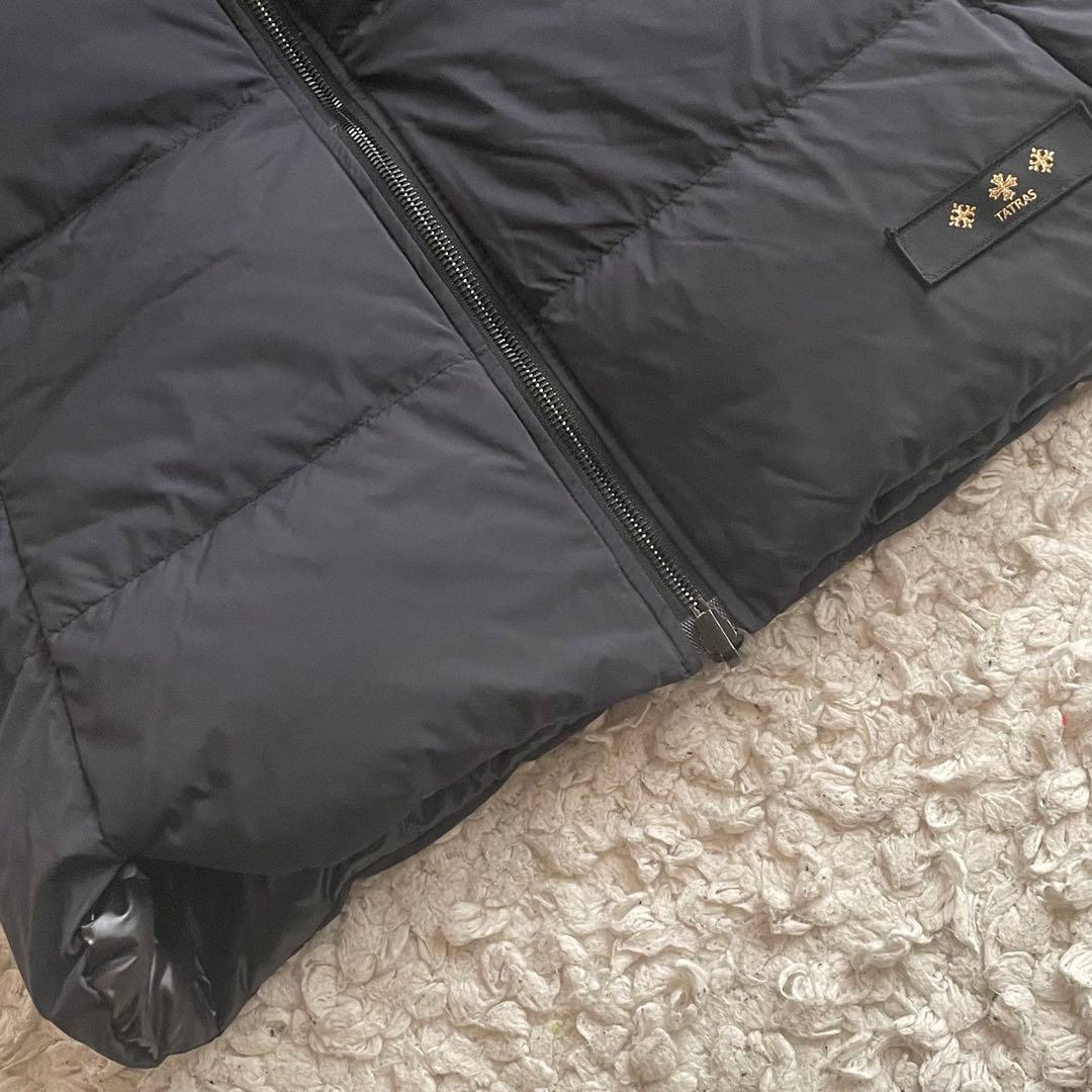 【美品】TATRASリバーシブル ダウンベストタグ付