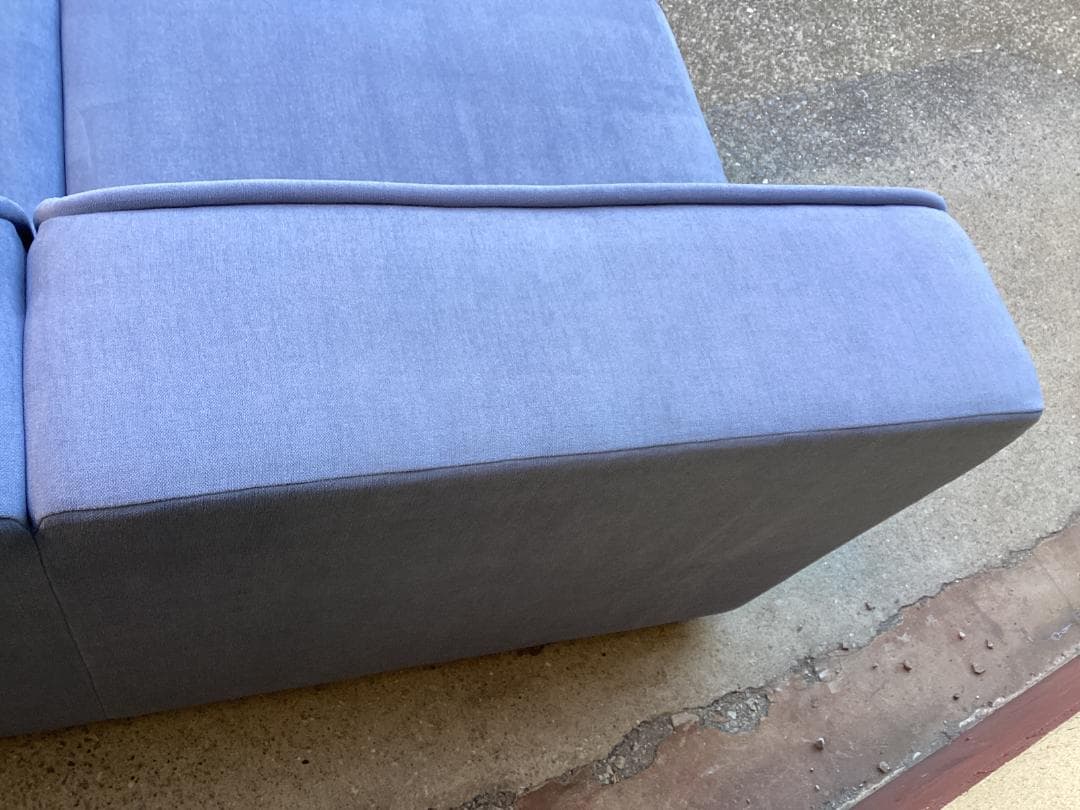 ラスト１脚　ボーコンセプト　２人掛けソファ　ブルー系　Grosso