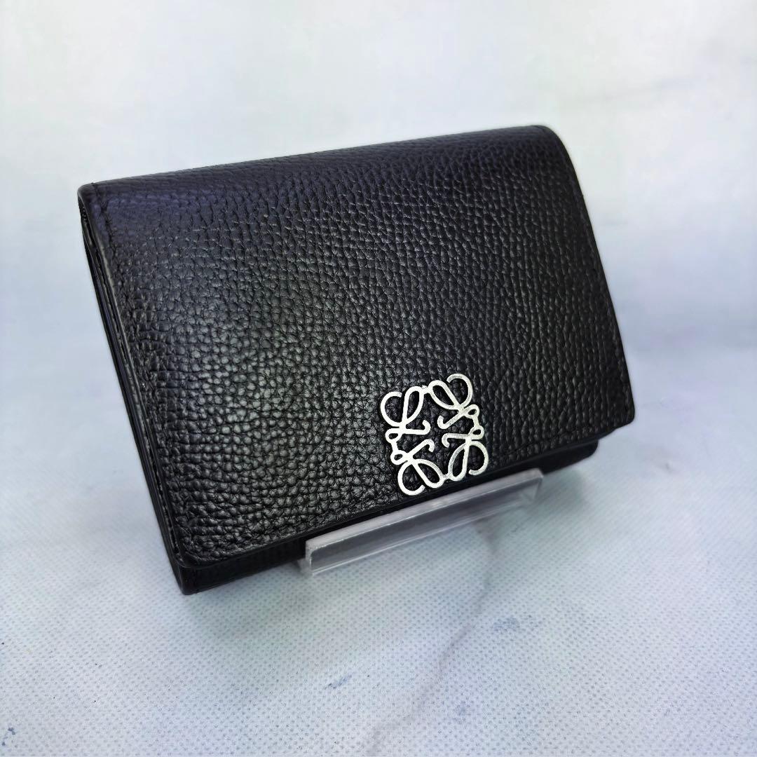 LOEWE（ロエベ）アナグラム トライフォールド ウォレット三つ折り財布