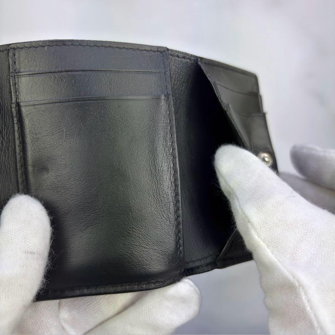 LOEWE（ロエベ）アナグラム トライフォールド ウォレット三つ折り財布