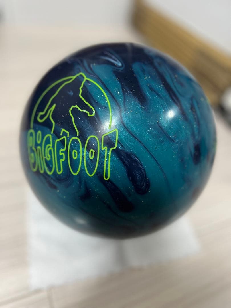 【新品・未使用】ラディカル　ビッグフット ボウリングボール