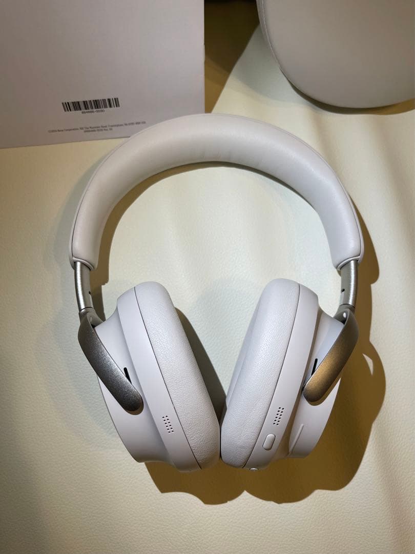 Bose QuietComfort Ultra Headphones（第1世代)