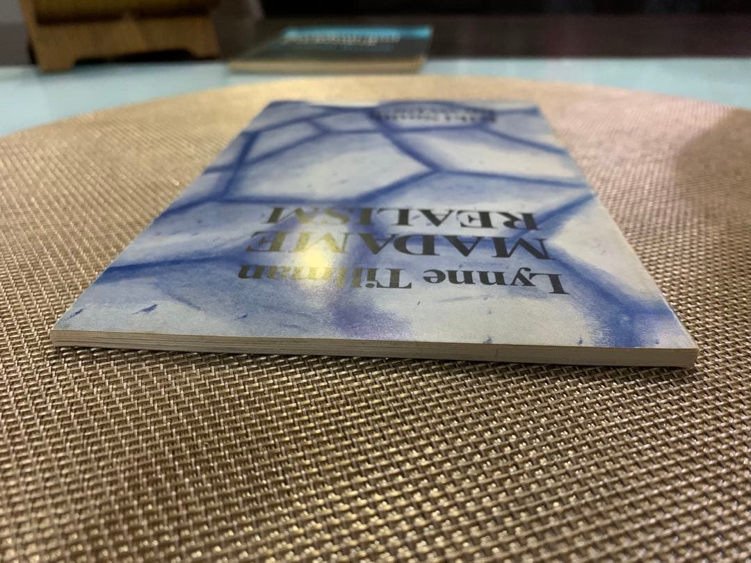 洋書 Lynne Tillman MADAME REALISM Kiki Smith
