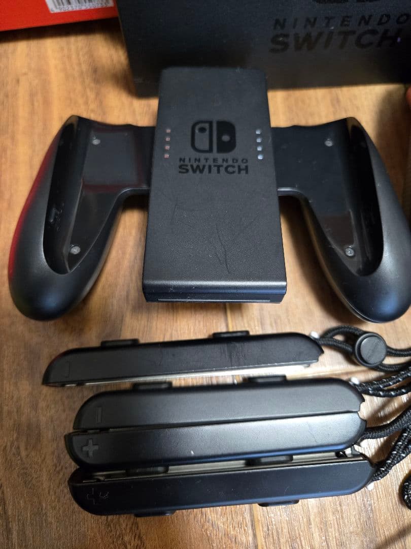 Nintendo Switch コントローラー5つ付き