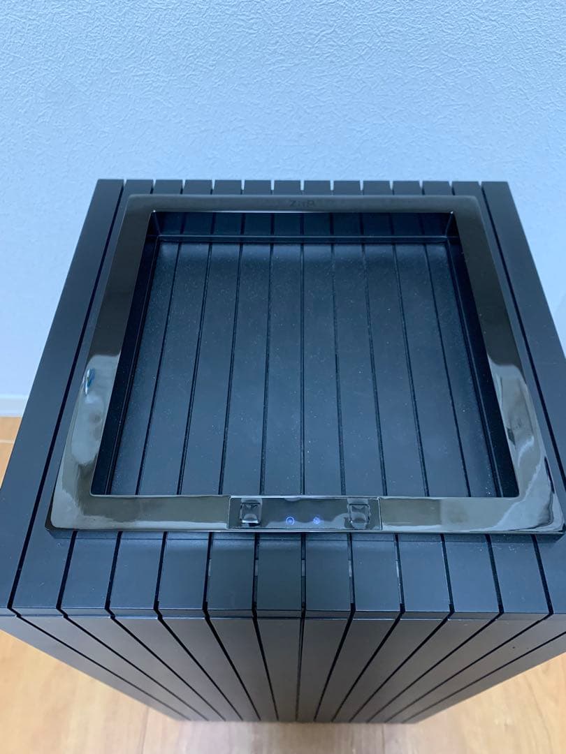 自動ゴミ箱　ZitA SQUARE（ジータスクエア）ブラック