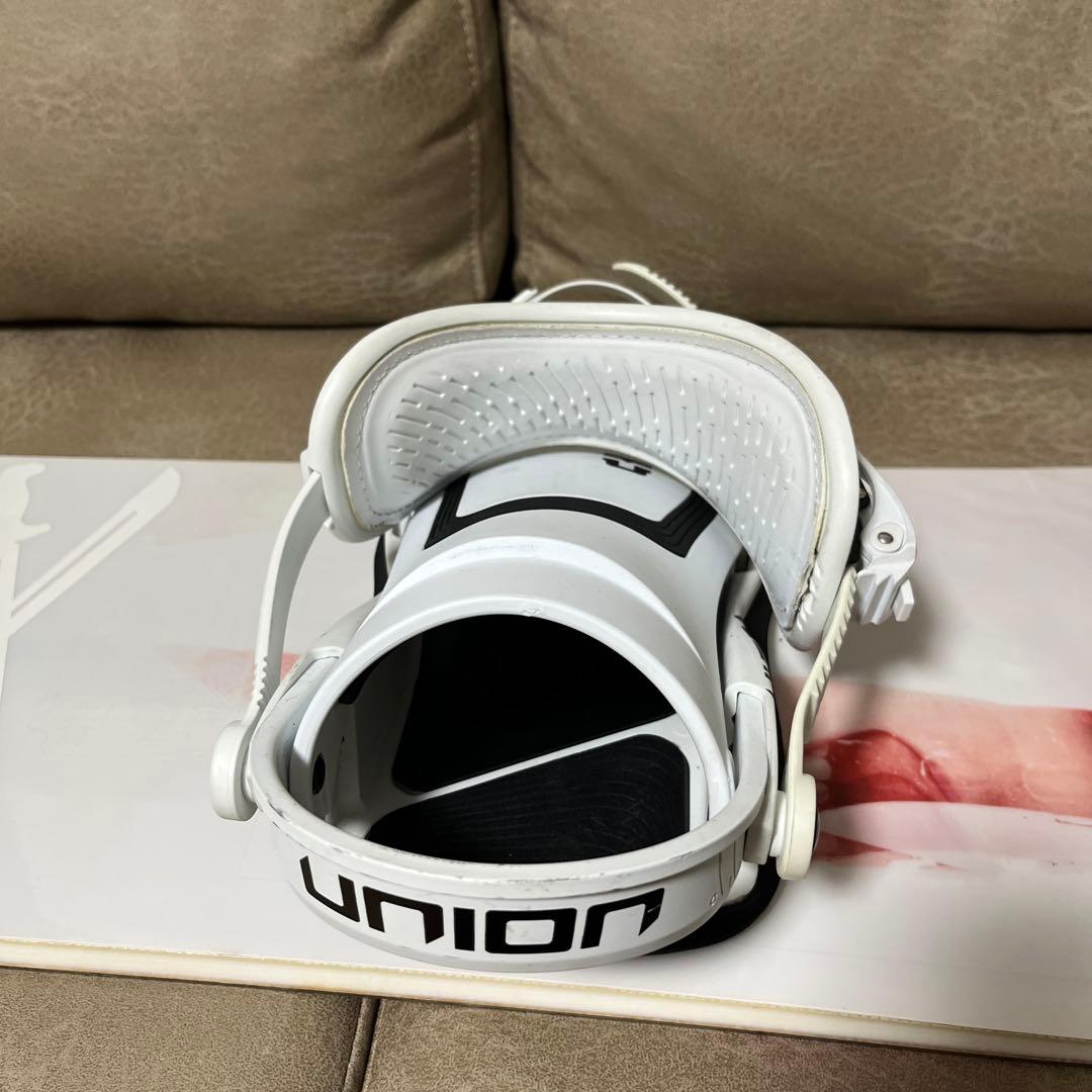 CAPiTA DEFENDERS OF AWESOME 154×UNION M