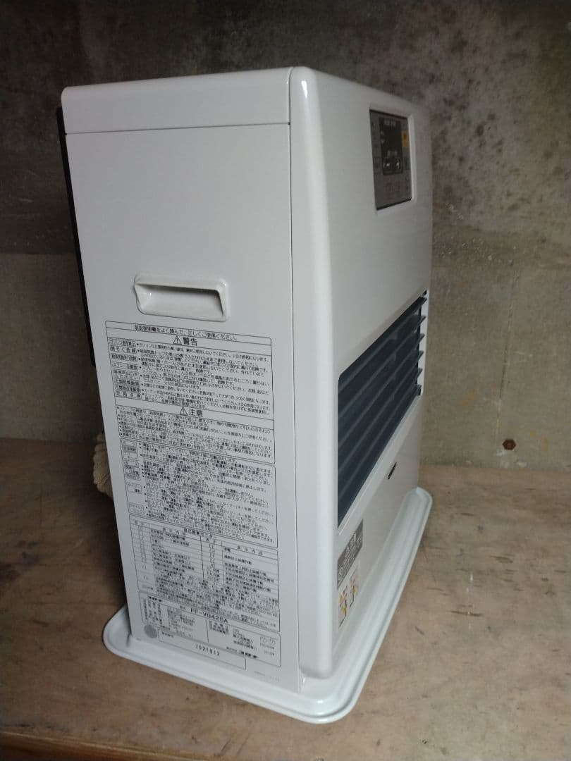 札幌市内受渡し限定❗️2018年製❗️コロナＦＦストーブ❗️