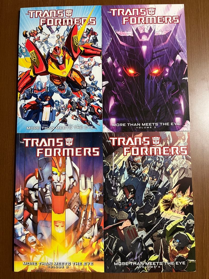 洋書 Transformers:More Than Meets the Eye 1-4