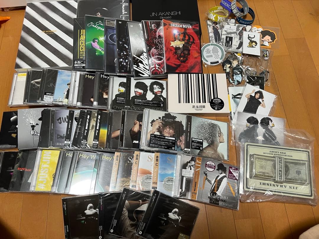 赤西仁グッズまとめ売り