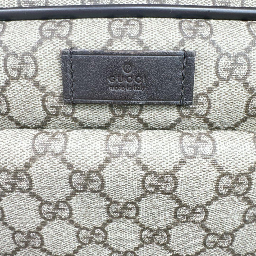 GUCCI グッチ　ハンドバッグ ビジネスバッグ ロゴ GGスプリーム　PVC