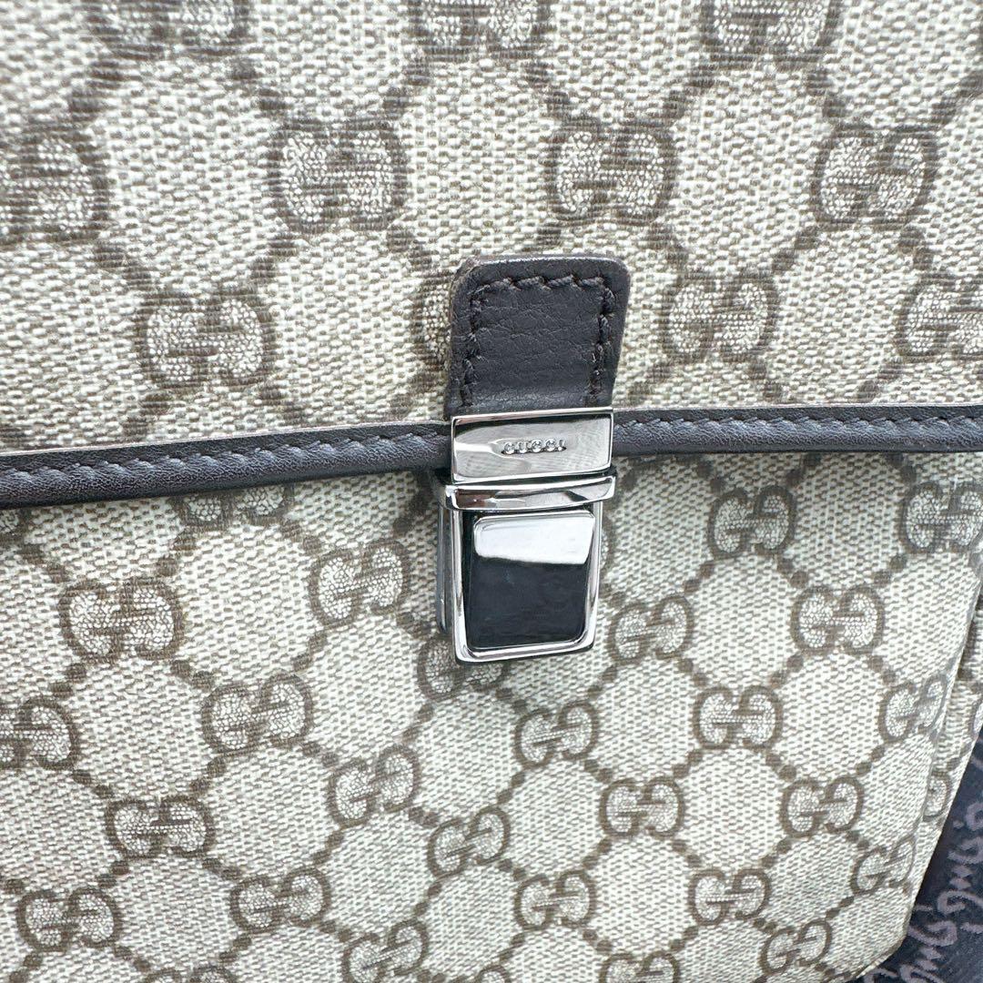 GUCCI グッチ　ハンドバッグ ビジネスバッグ ロゴ GGスプリーム　PVC