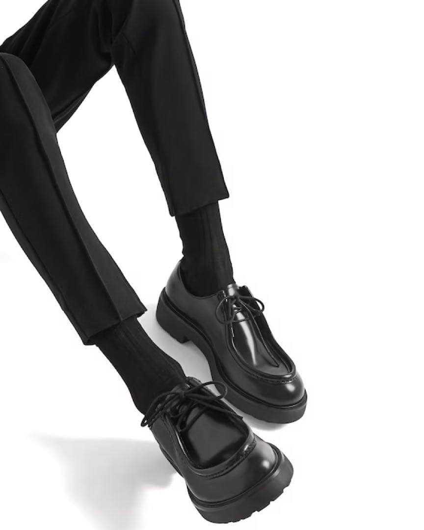 正規品　プラダ PRADA ダイアパソン レザーシューズ　革靴　ローファー