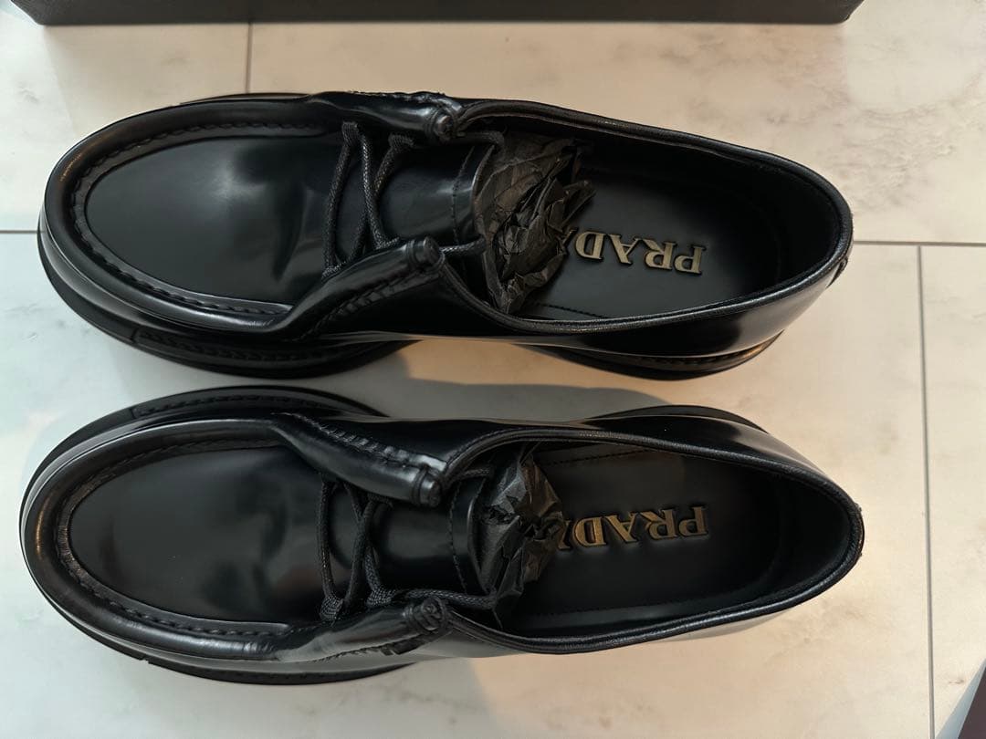 正規品　プラダ PRADA ダイアパソン レザーシューズ　革靴　ローファー