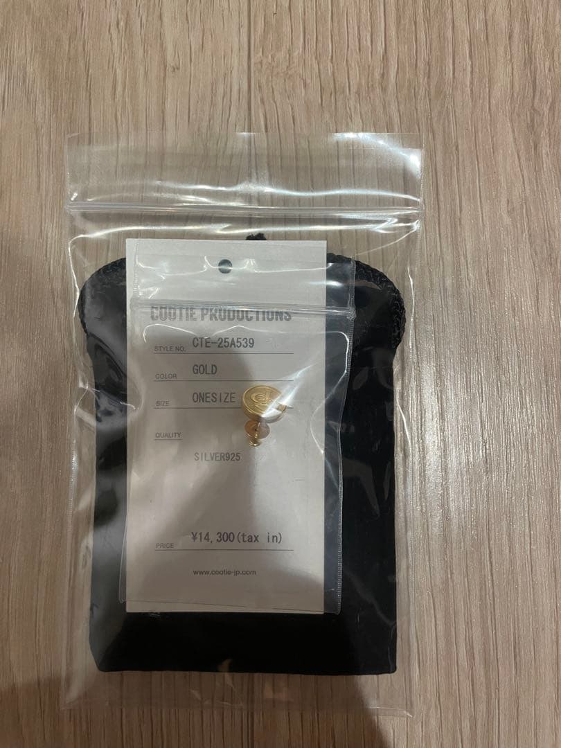 アクセサリー COOTIE SYMBOL EARRING