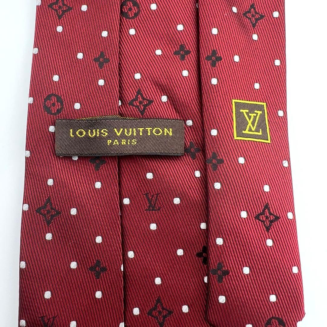 新品同様　ルイヴィトン モノグラム×ドット柄 シルクネクタイ レッド