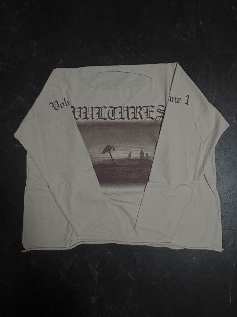 【正規品】yzy yeezy vultures ロンt サイズ1