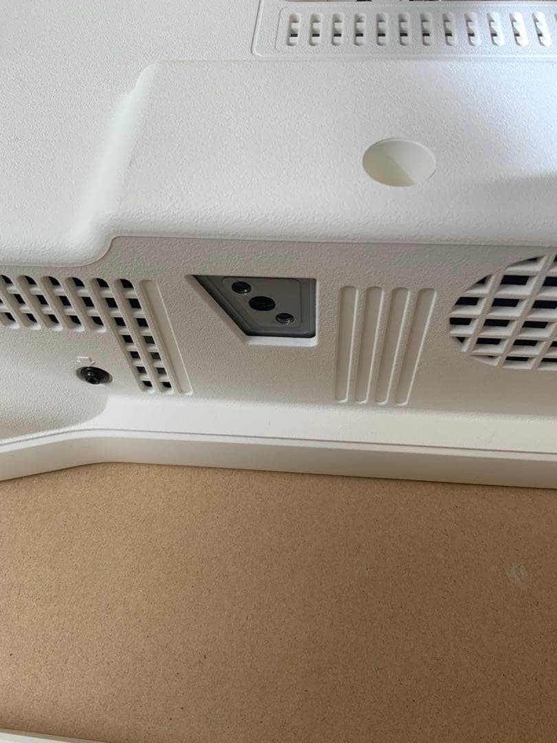 シャープ　LC-32W35 32インチ