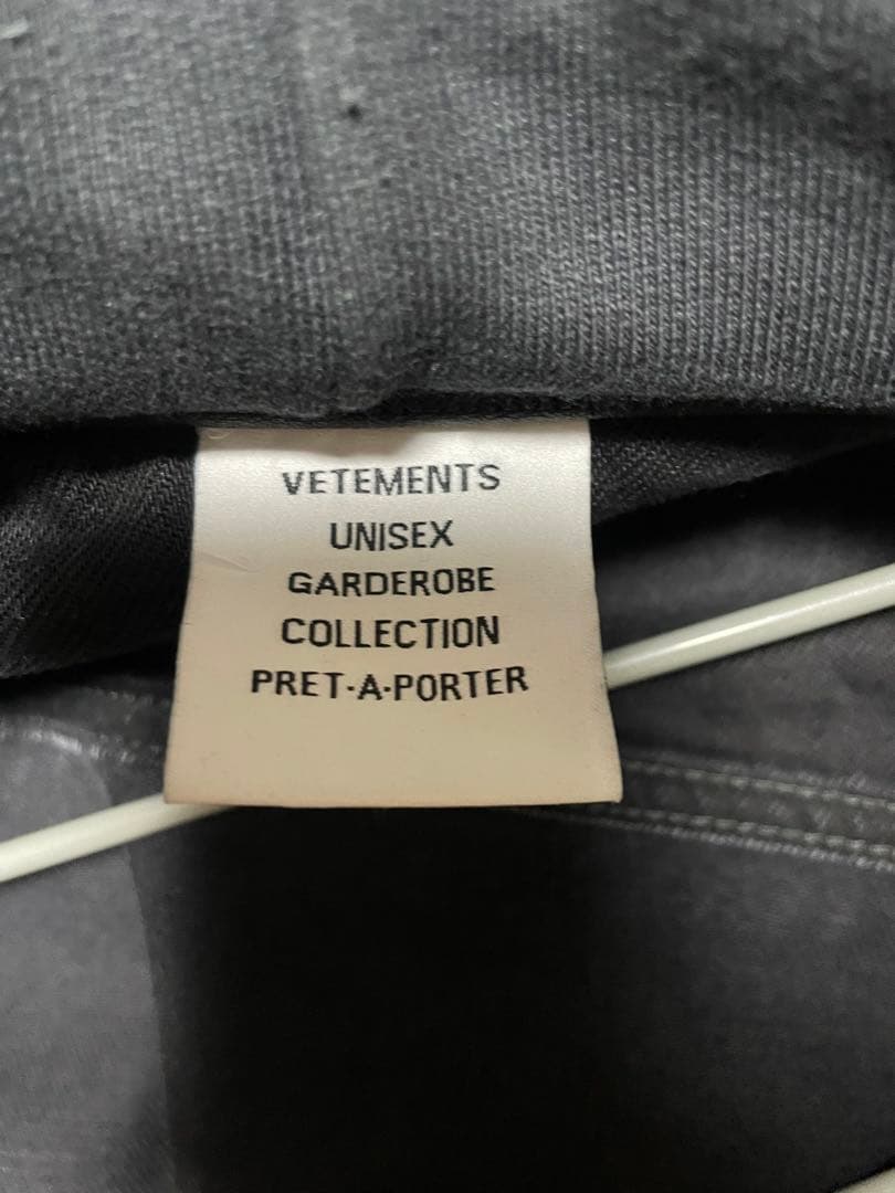 【朝倉未来　着用】VETEMENTS フード デニムジャケット
