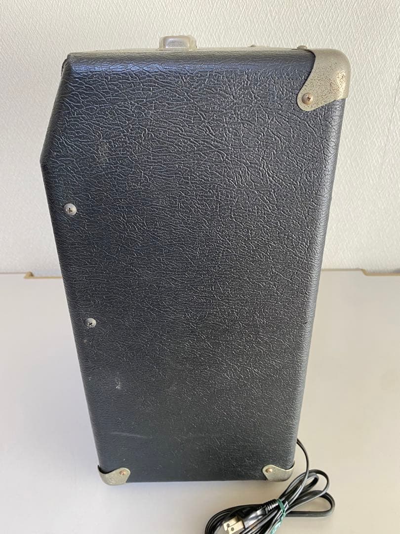 Fender Japan ベースアンプ　Bassman15