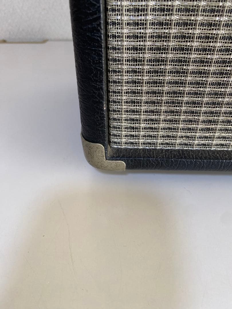 Fender Japan ベースアンプ　Bassman15