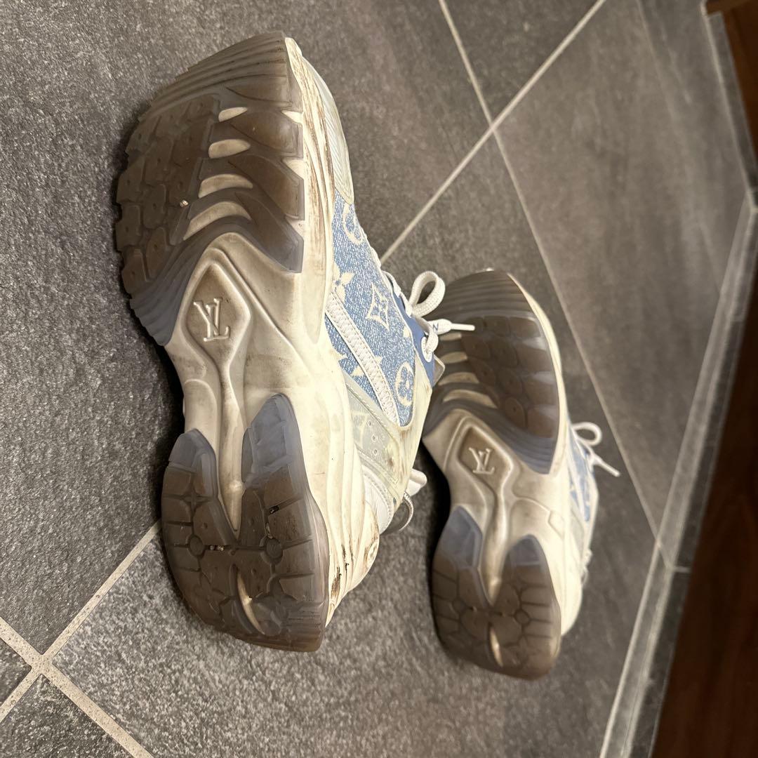 Louis Vuitton ロゴ入り ブルースニーカー