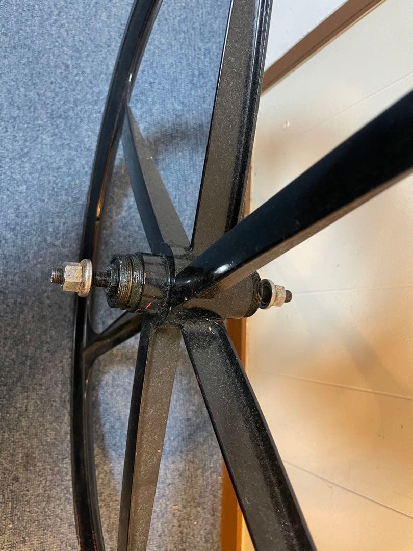 エアロホイール　ピスト　700c