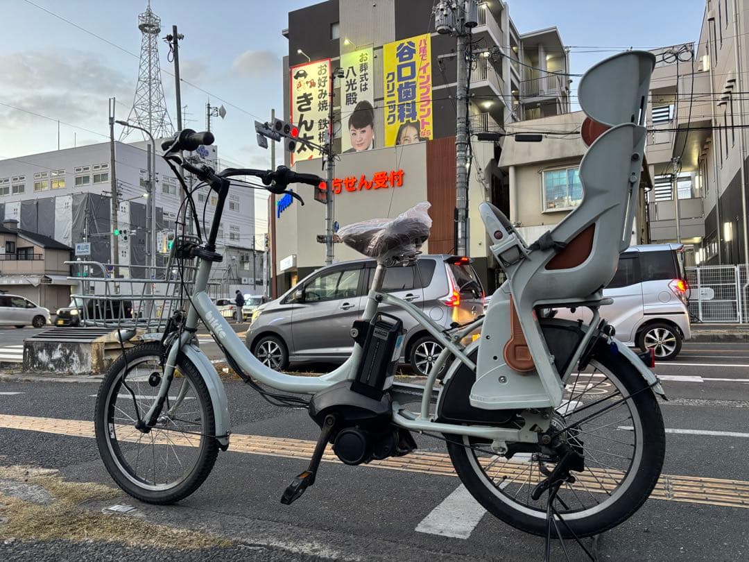 さくら 中古20㌅ブリヂストン電動アシスト自転車　8.7Ah 大阪