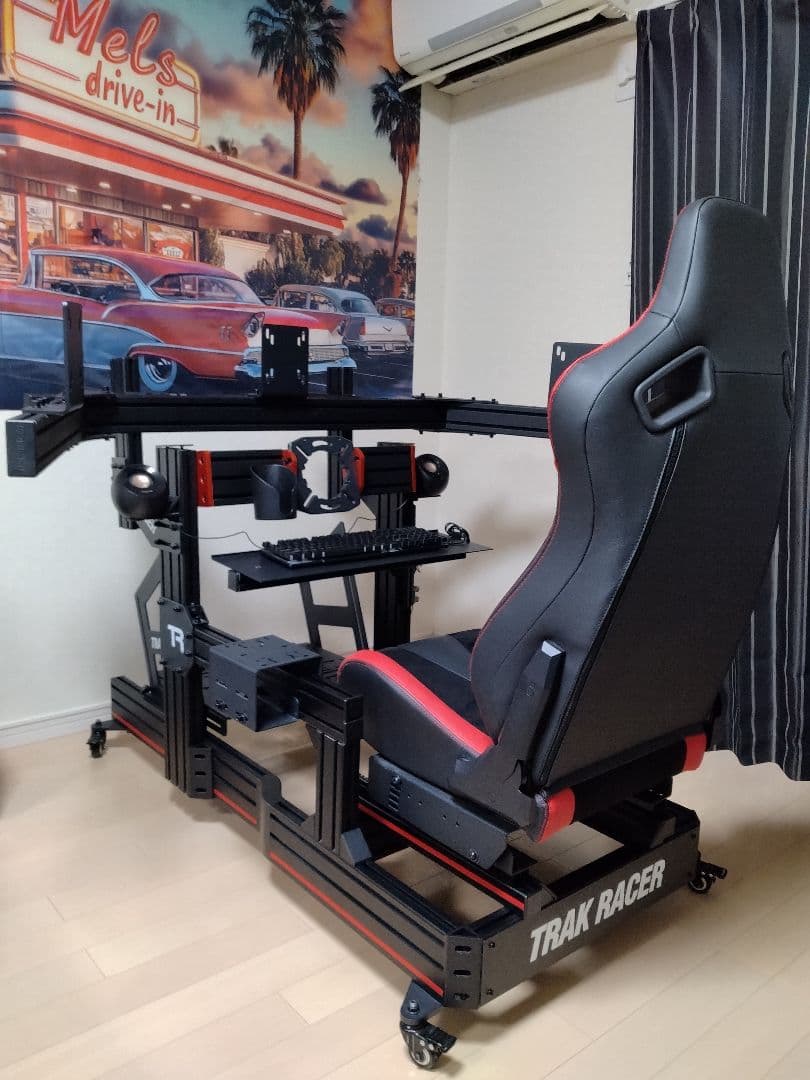 TRAK RACER レーシングシミュレーター コックピット いろいろおまけ付き