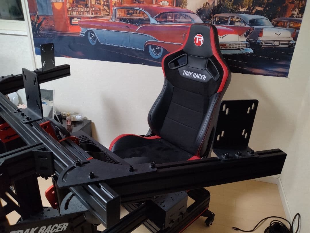 TRAK RACER レーシングシミュレーター コックピット いろいろおまけ付き