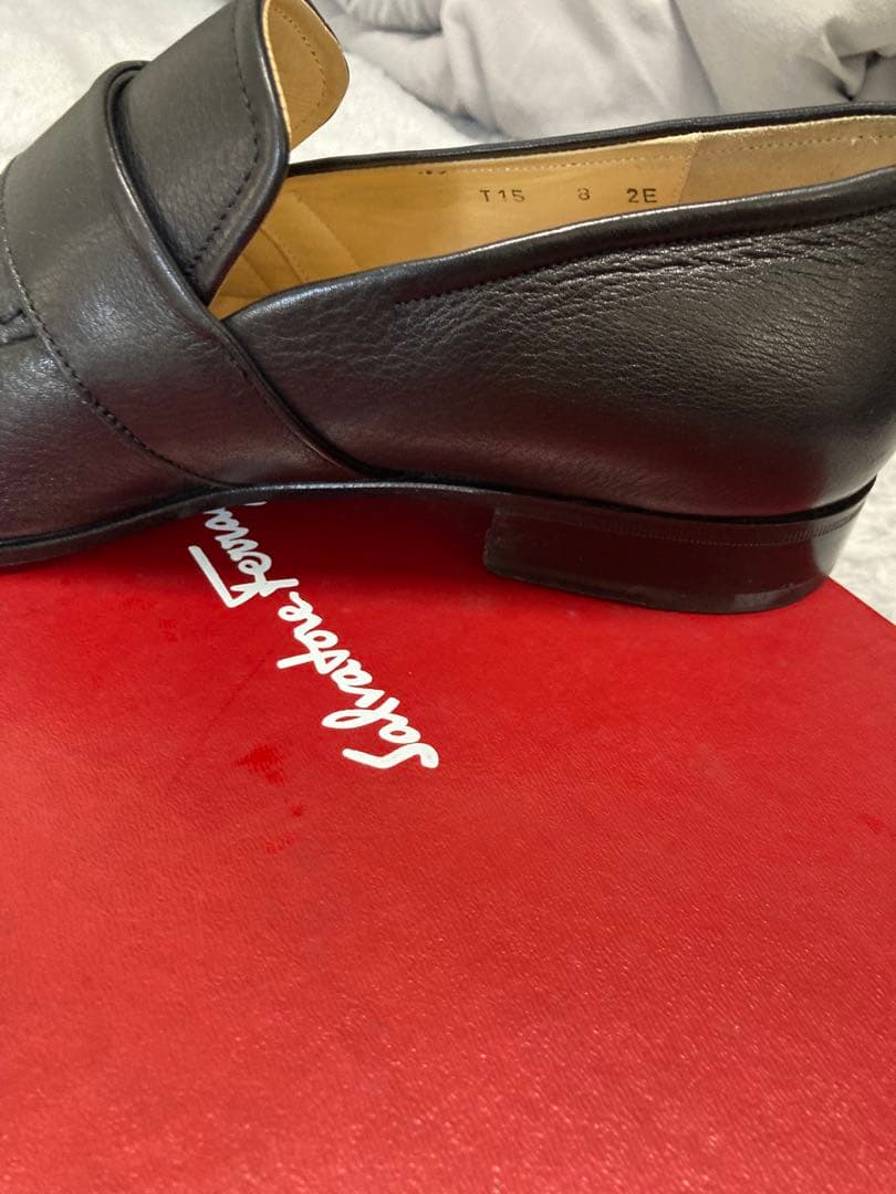 Salvatore Ferragamo ブラックローファー