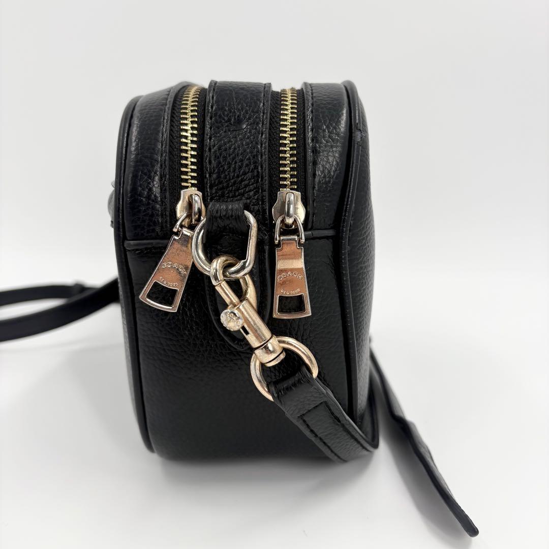 美品　コーチ ショルダーバッグ カメラバッグ ダブルジップ 黒レザー 921