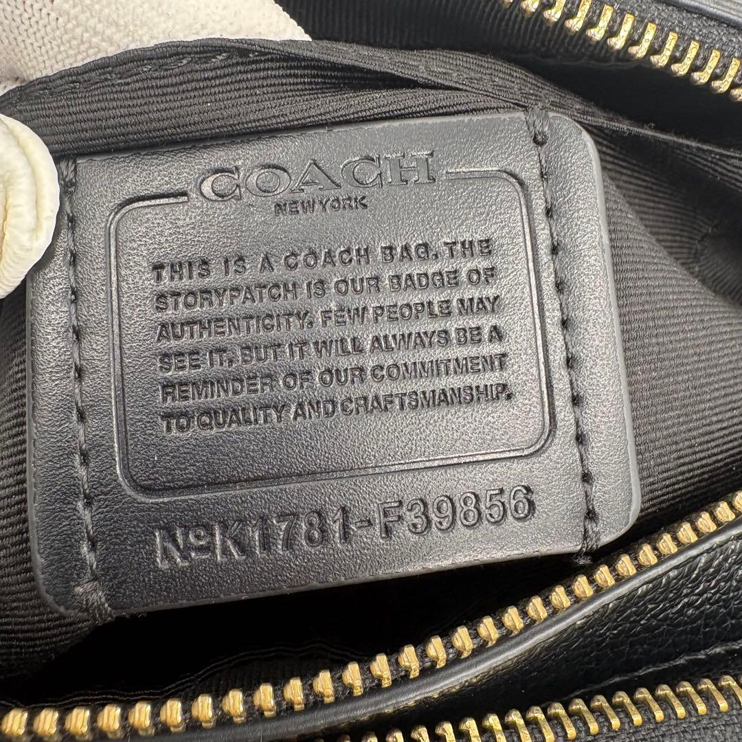 美品　コーチ ショルダーバッグ カメラバッグ ダブルジップ 黒レザー 921