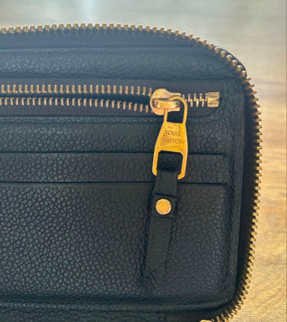 ルイ・ヴィトン アンプラント ジッピーウォレットブラック