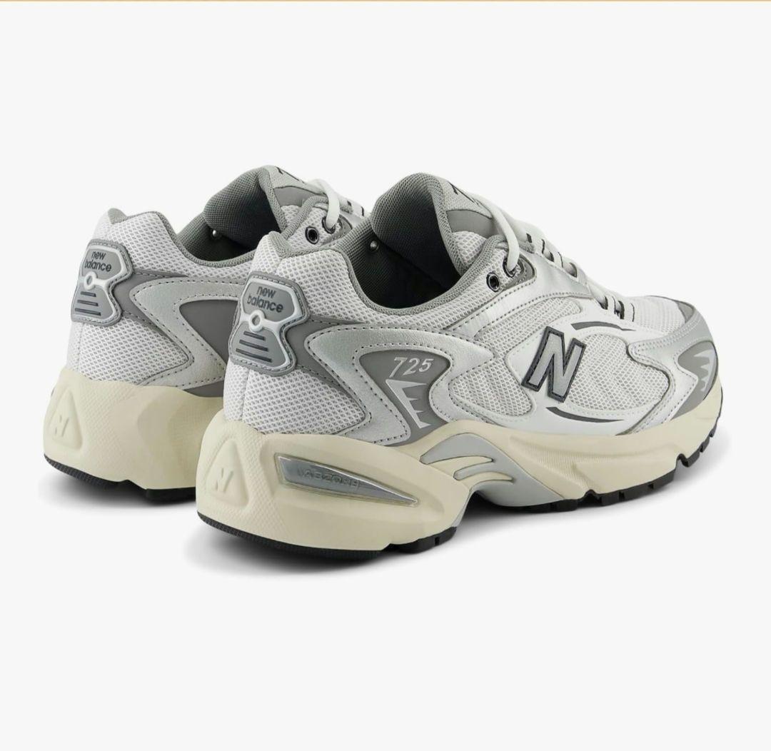 ゆふぷ　ニューバランス　725 シルバーグレー　24センチ